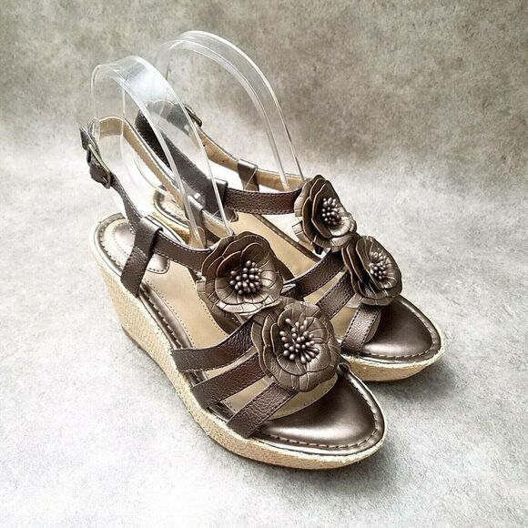 Strictly Comfort Womens F14617 Sz 6.5 M Brown Strappy 3.5" Wedge Sandals Flower - Picture 1 of 11